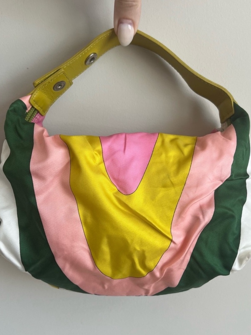 Emilio Pucci retro bold mini hobo purse
Made in Italy